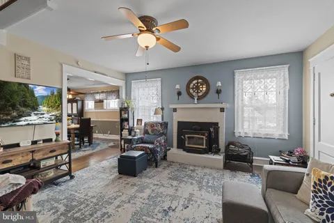 $290,000 | 330 Burmont Road, Drexel Hill, PA 19026