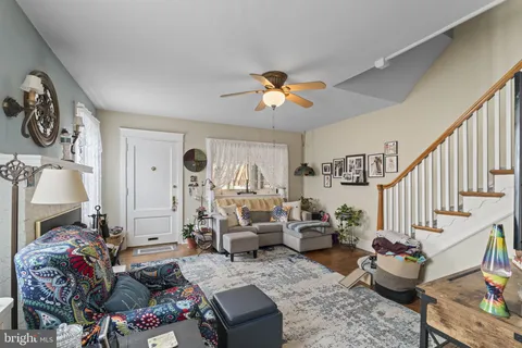 $290,000 | 330 Burmont Road, Drexel Hill, PA 19026