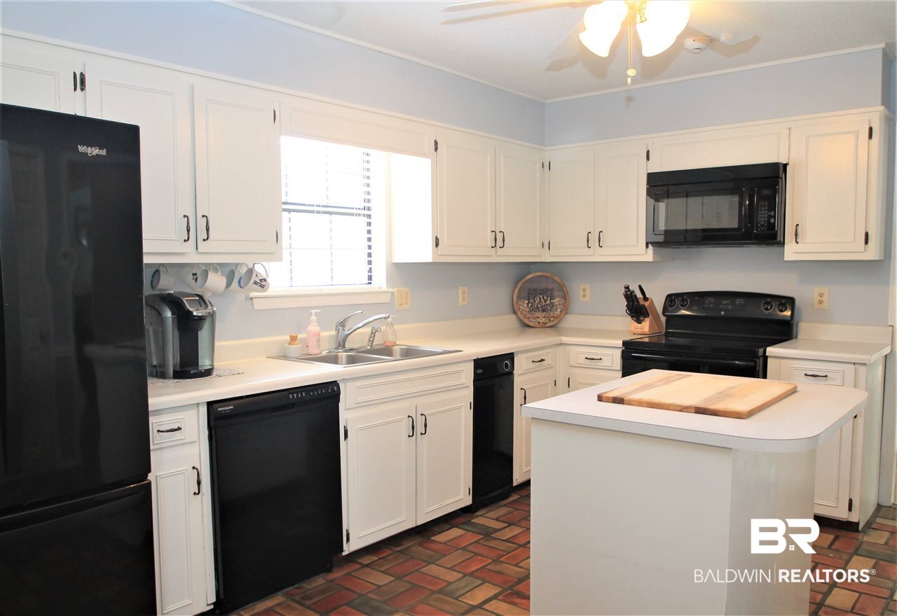 137 Michael Loop Daphne, AL 36526 - Photo 3 of 29 Split Brick Floors