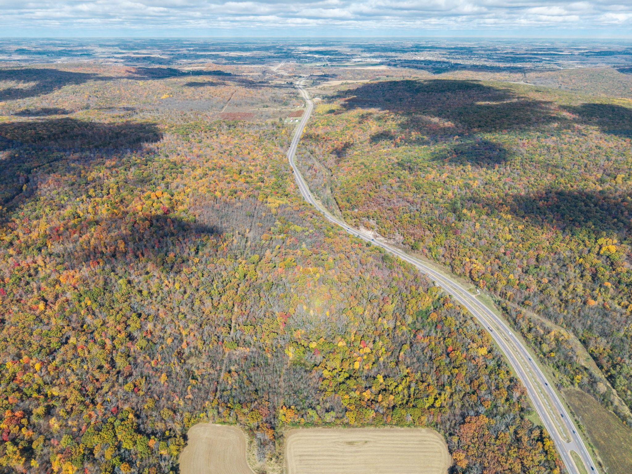 12 Highway 12 Baraboo, WI 53913 - Photo 13 of 18