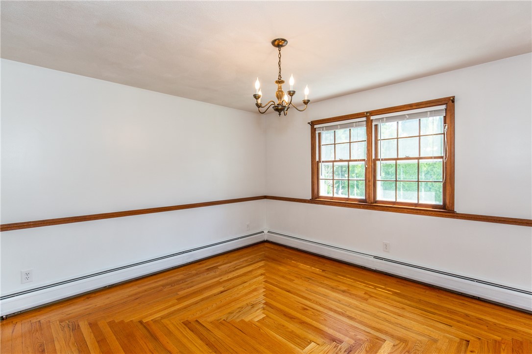 79 Old River Road Lincoln, RI 02865 - Photo 8 of 42 Dining room