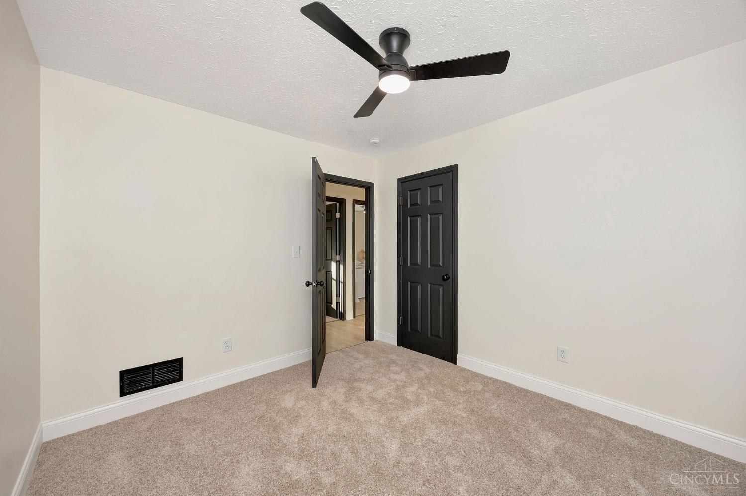 4302 Somerville Road Somerville, OH 45064 - Photo 29 of 45