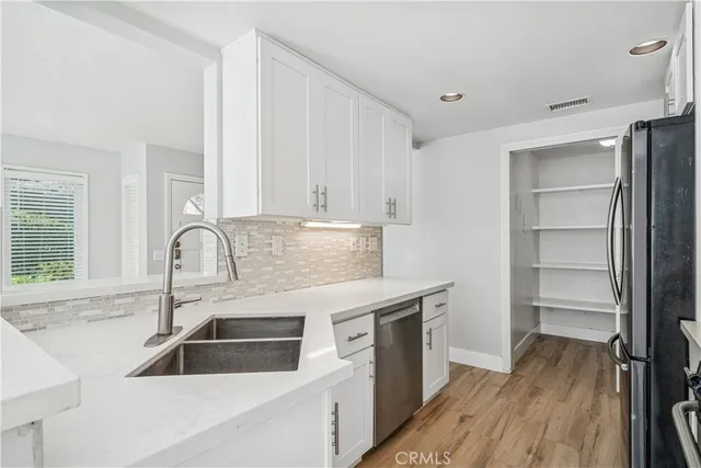 $3,795 | 27446 Jasmine Avenue, Mission Viejo, CA 92692