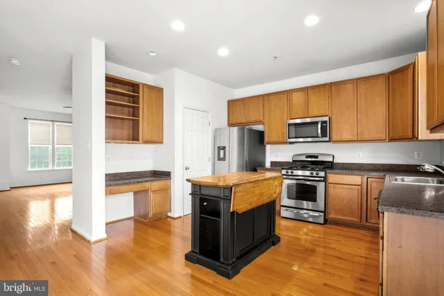 $339,900 | 45575 Catalina Lane, California, MD 20619