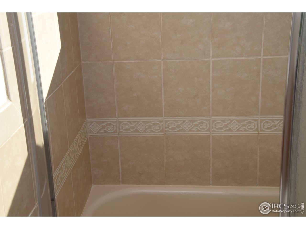 1305 Cypress Drive Fort Collins, CO 80521 - Photo 5 of 28