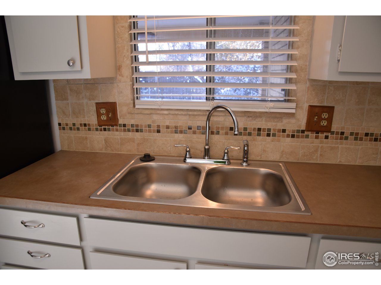 1305 Cypress Drive Fort Collins, CO 80521 - Photo 9 of 28