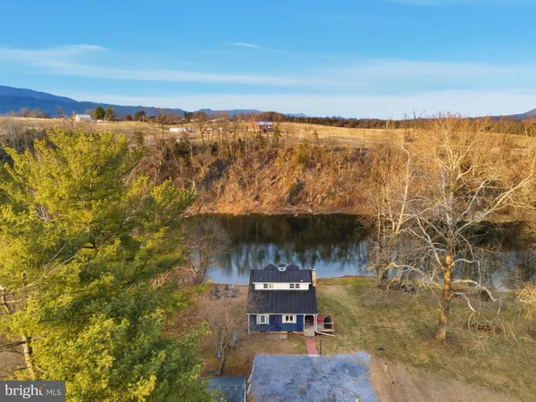 $725,000 | 3635 Riverbend Drive, Elkton, VA 22827