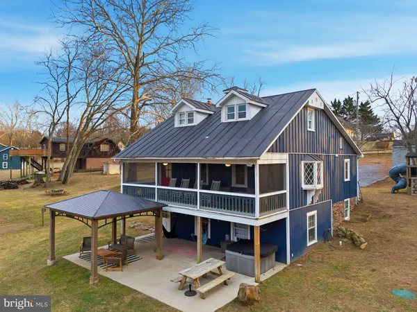 $725,000 | 3635 Riverbend Drive, Elkton, VA 22827