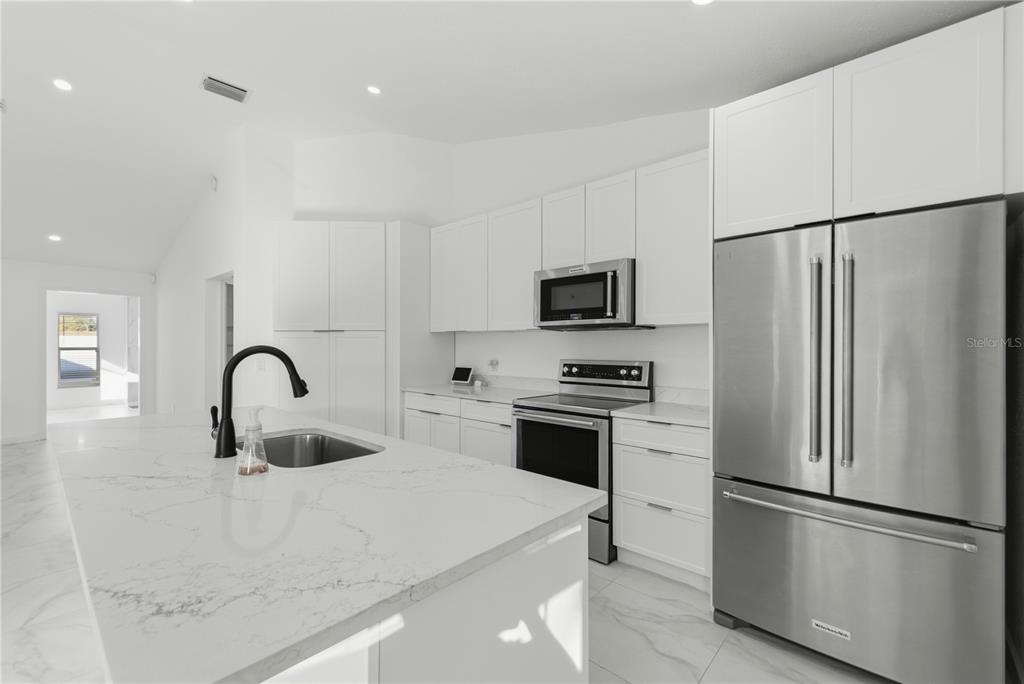 16190 Southwest 16th Court Ocala, FL 34473 - Photo 9 of 25