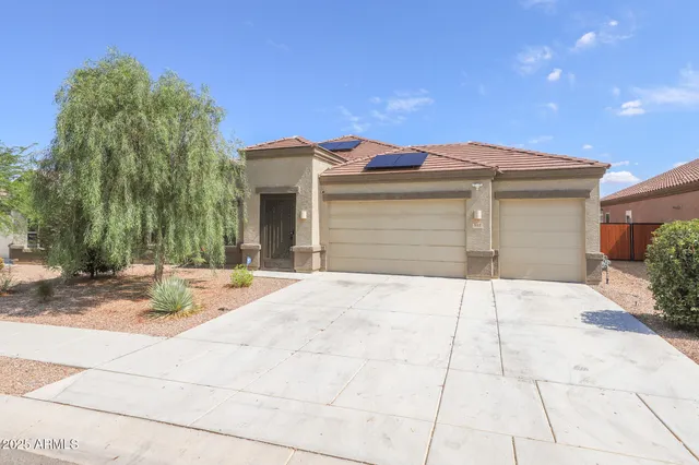 $425,000 | 522 West Weldon Street, Vail, AZ 85641