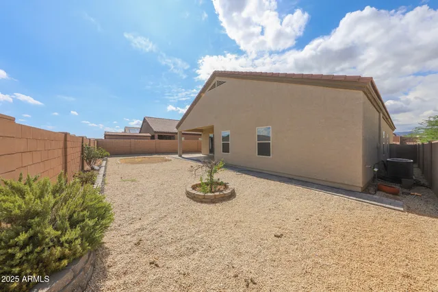 $425,000 | 522 West Weldon Street, Vail, AZ 85641