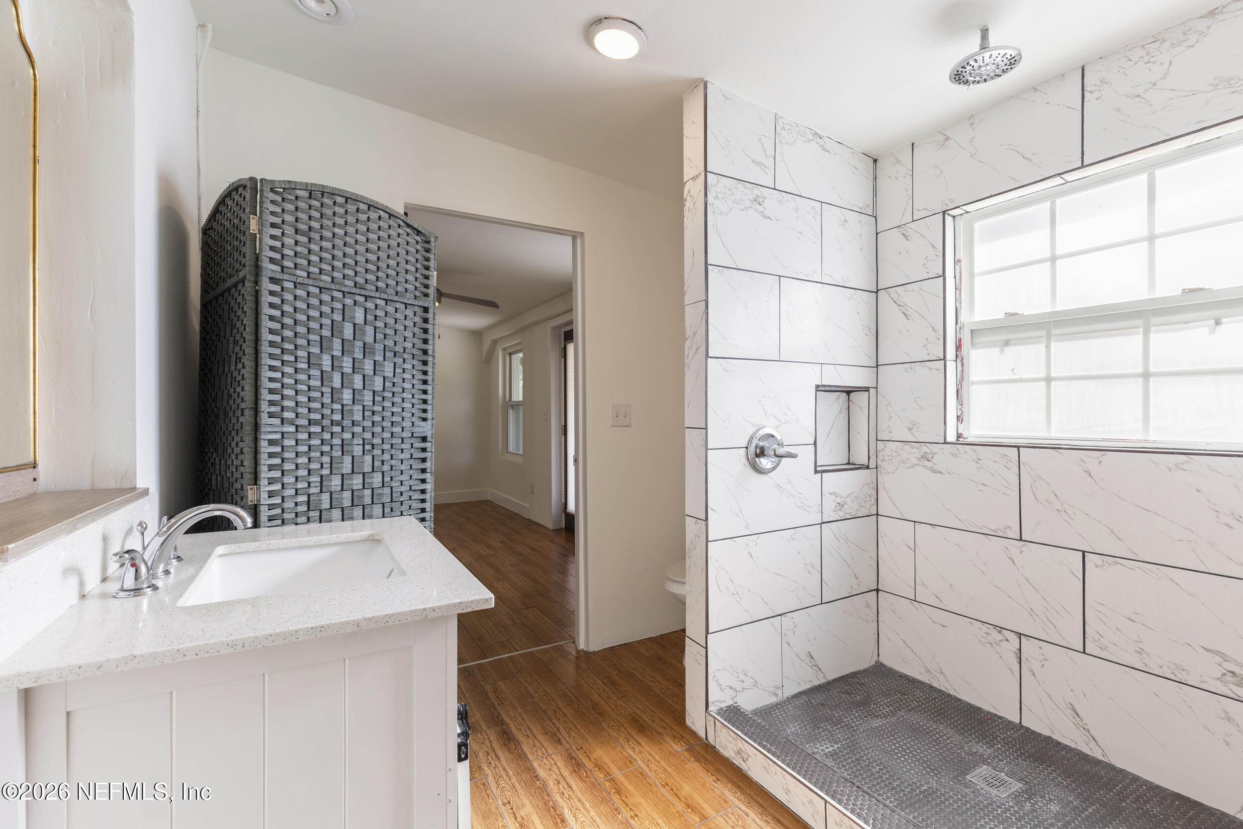 6750 Orkney Road Jacksonville, FL 32211 - Photo 37 of 52 21_rear bathroom 1