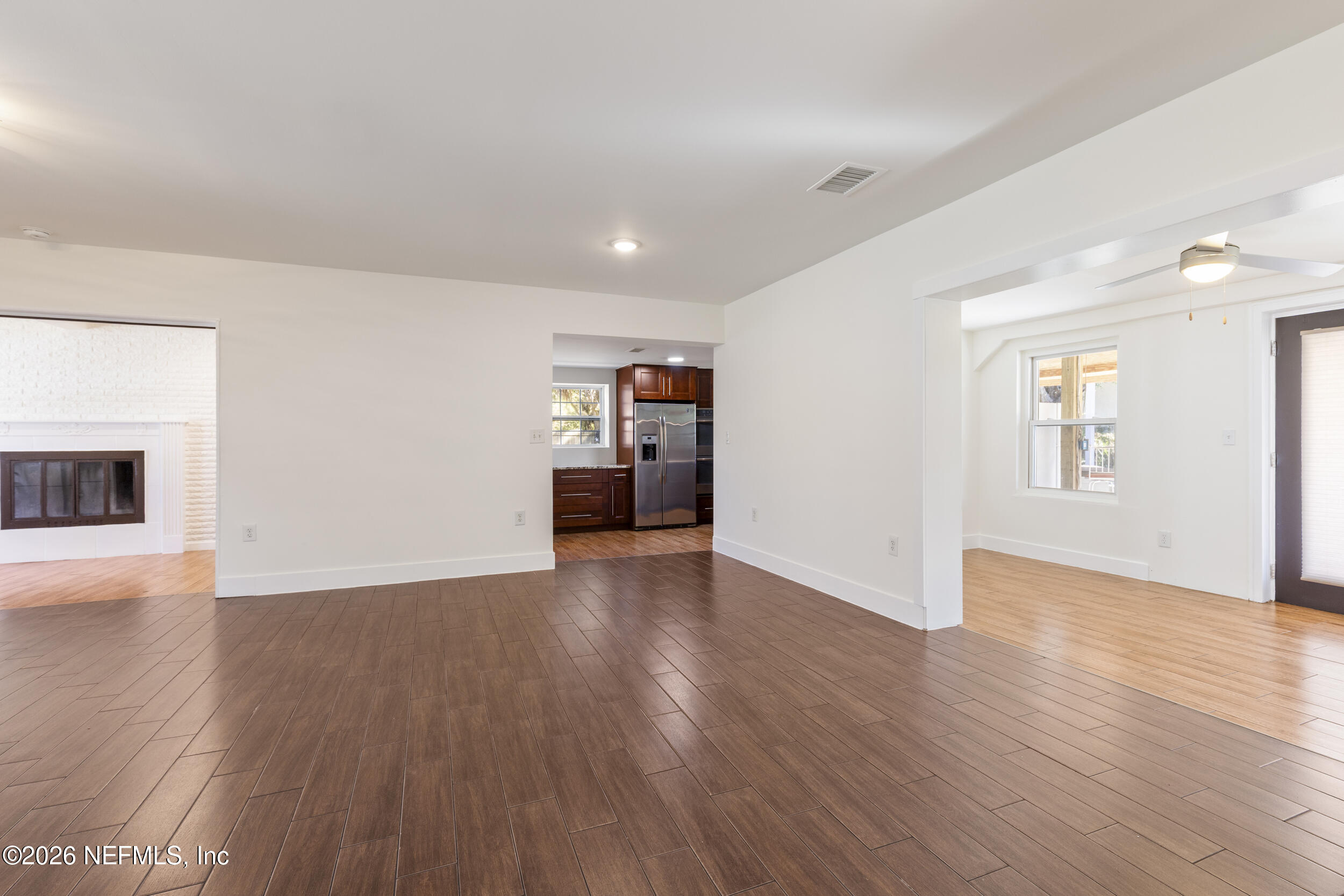 6750 Orkney Road Jacksonville, FL 32211 - Photo 8 of 52 16_living room 5
