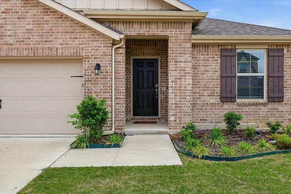 $2,300 | 3229 Cross Shr Drive, Anna, TX 75409