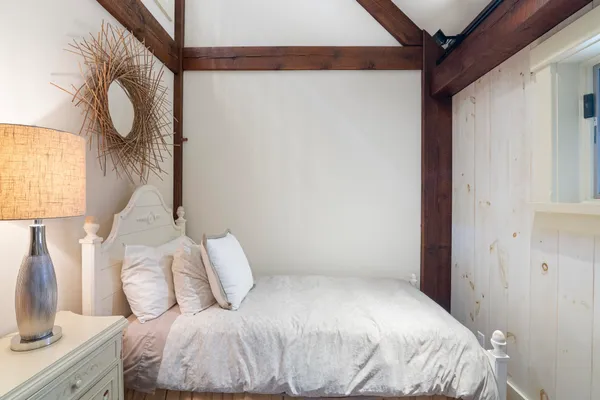 $3,995,000 | 816 Black Bear Road, Jamaica, VT 05343