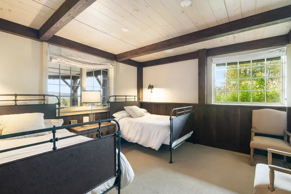 $3,995,000 | 816 Black Bear Road, Jamaica, VT 05343