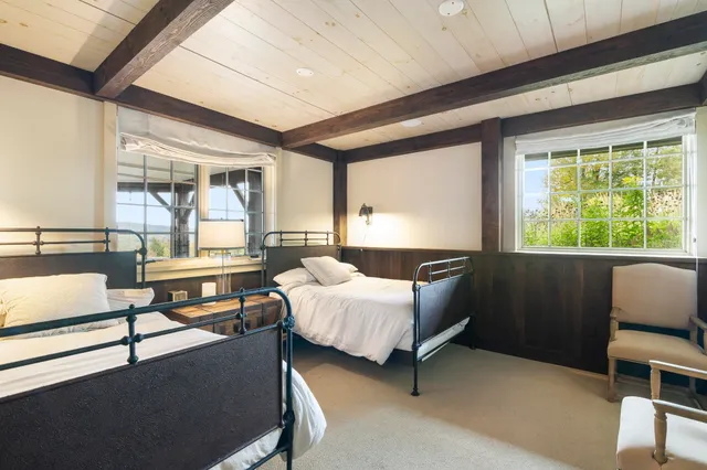 $3,995,000 | 816 Black Bear Road, Jamaica, VT 05343