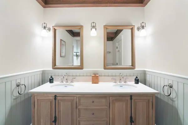 $3,995,000 | 816 Black Bear Road, Jamaica, VT 05343