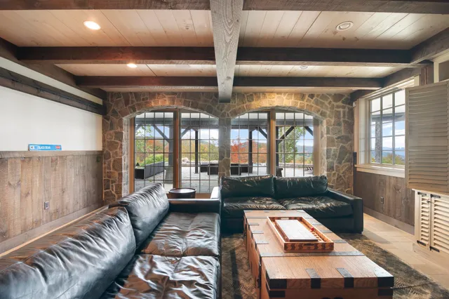 $3,995,000 | 816 Black Bear Road, Jamaica, VT 05343