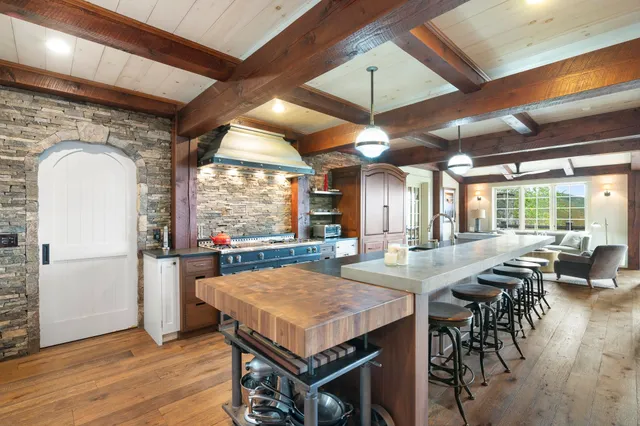 $3,995,000 | 816 Black Bear Road, Jamaica, VT 05343