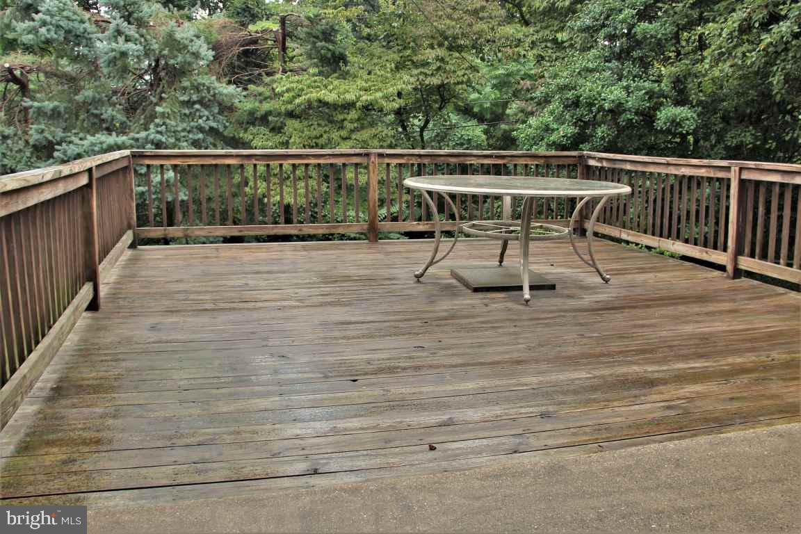 305 Greendale Road York, PA 17403 - Photo 30 of 36