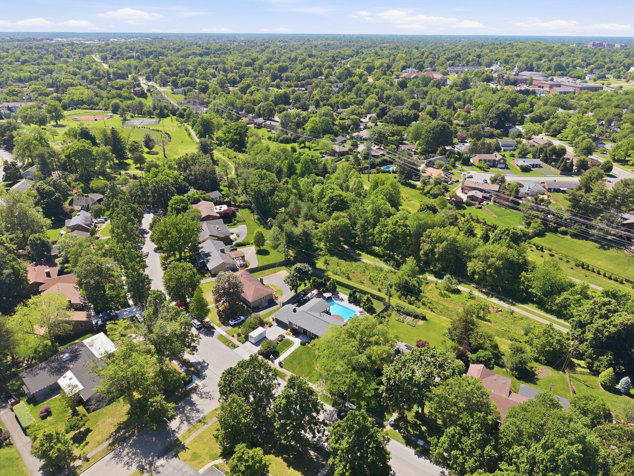 2938 Montavesta Road Lexington, KY 40502 - Photo 53 of 56 Aerial