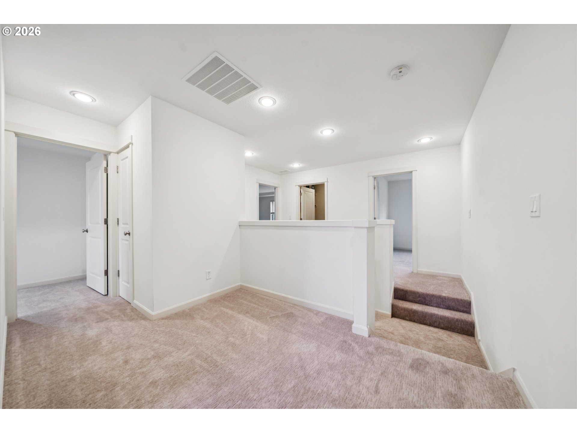 9975 Southwest Ledgestone Court Beaverton, OR 97007 - Photo 18 of 40