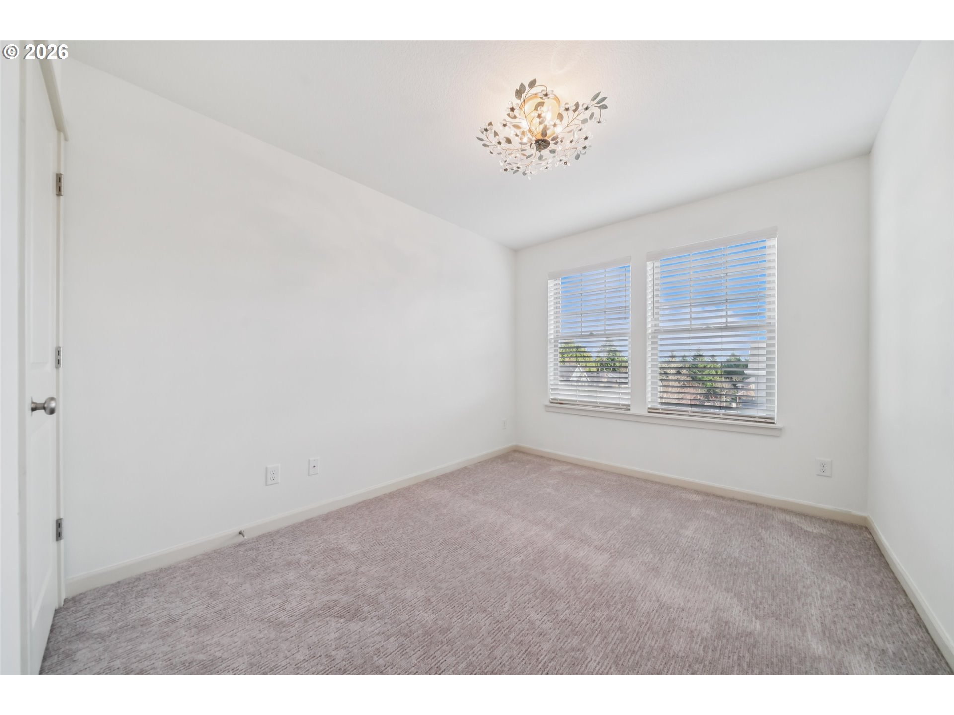 9975 Southwest Ledgestone Court Beaverton, OR 97007 - Photo 31 of 40