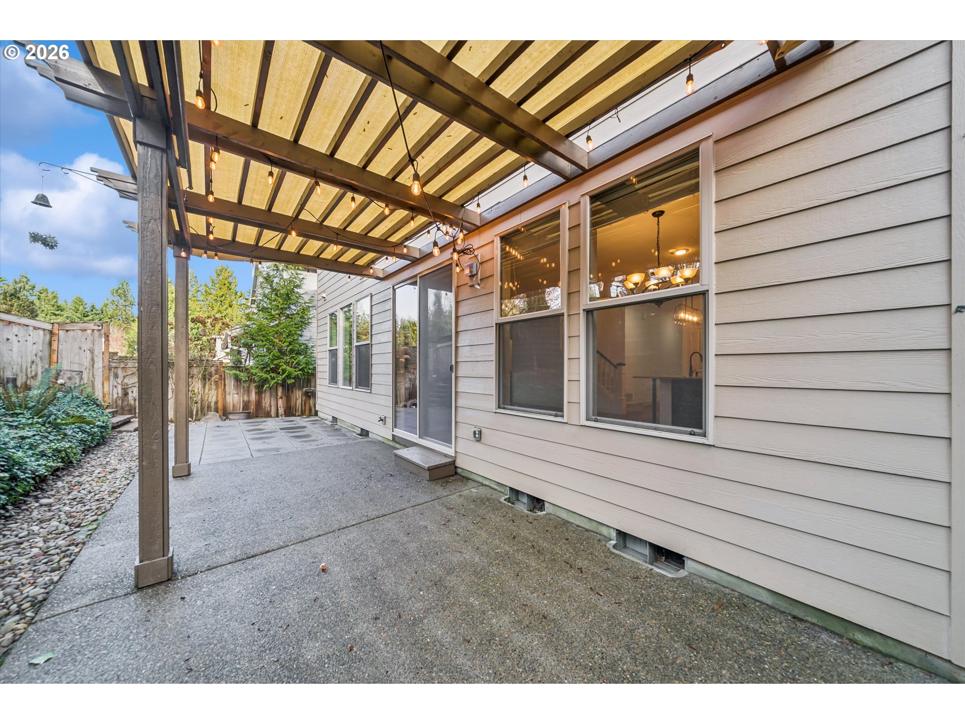 9975 Southwest Ledgestone Court Beaverton, OR 97007 - Photo 36 of 40