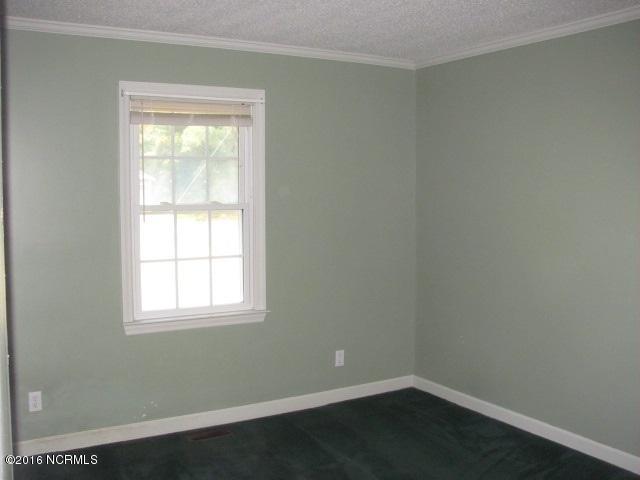 178 Frederick Road Chocowinity, NC 27817 - Photo 6 of 10 178 Frederick Rd.Bedroom 3