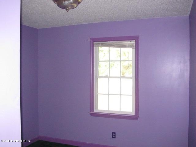 178 Frederick Road Chocowinity, NC 27817 - Photo 7 of 10 178 Fredrick Rd.Bedroom 2
