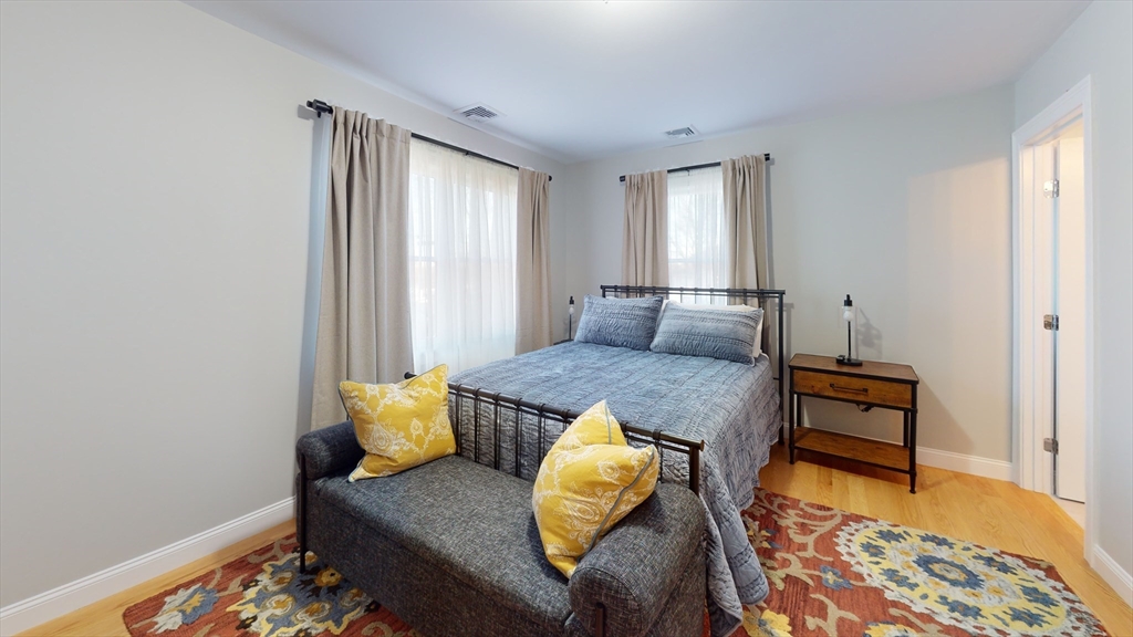 56 Albemarle Road Waltham, MA 02452 - Photo 6 of 18