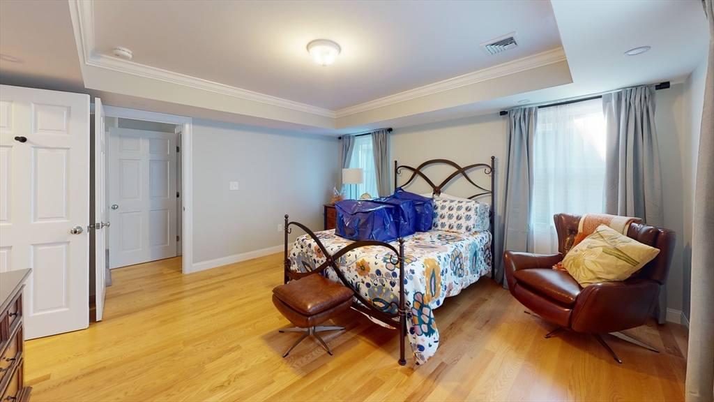 56 Albemarle Road Waltham, MA 02452 - Photo 8 of 18