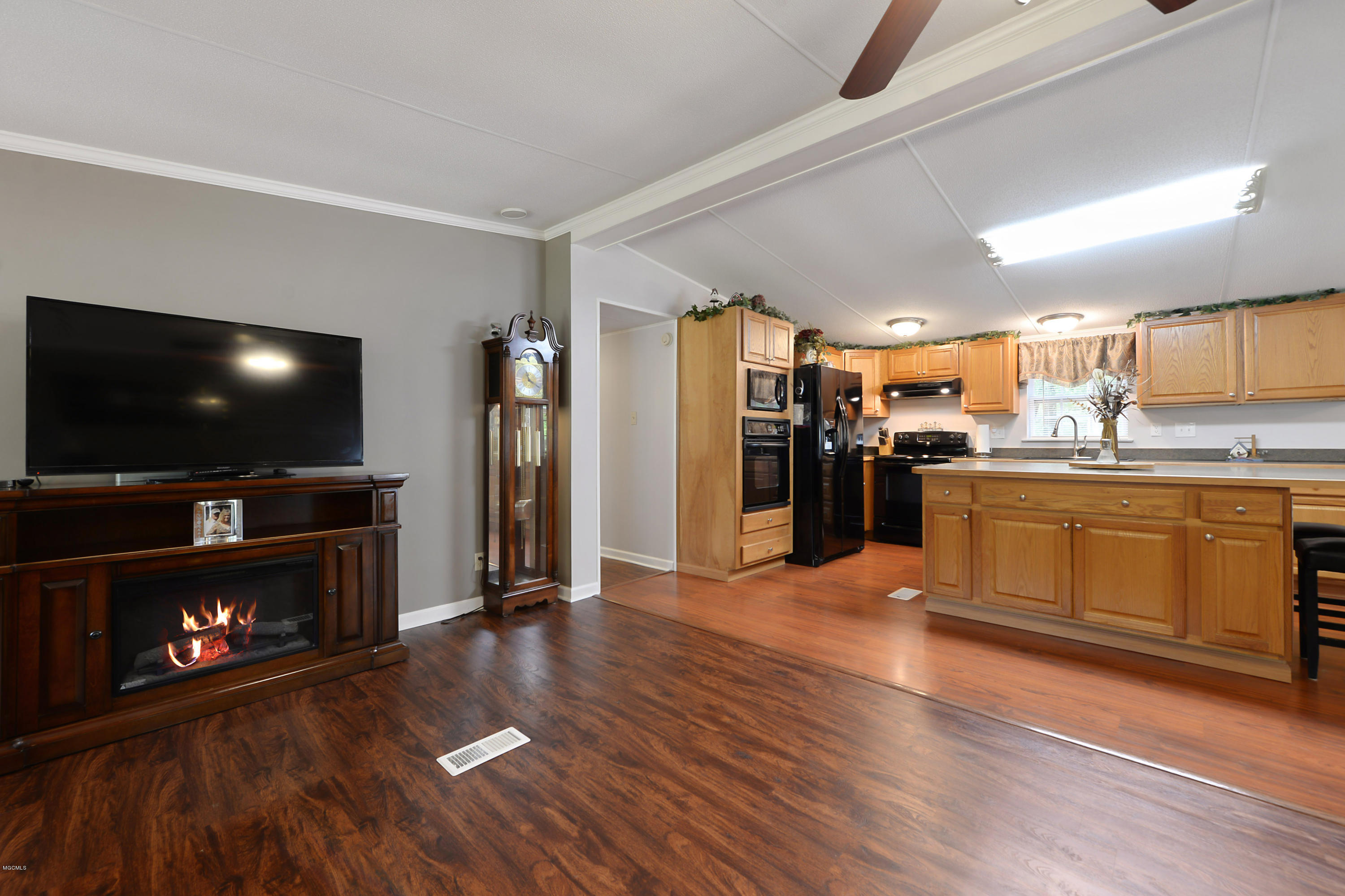 21173 Turan Road Saucier, MS 39574 - Photo 11 of 32 Open concept