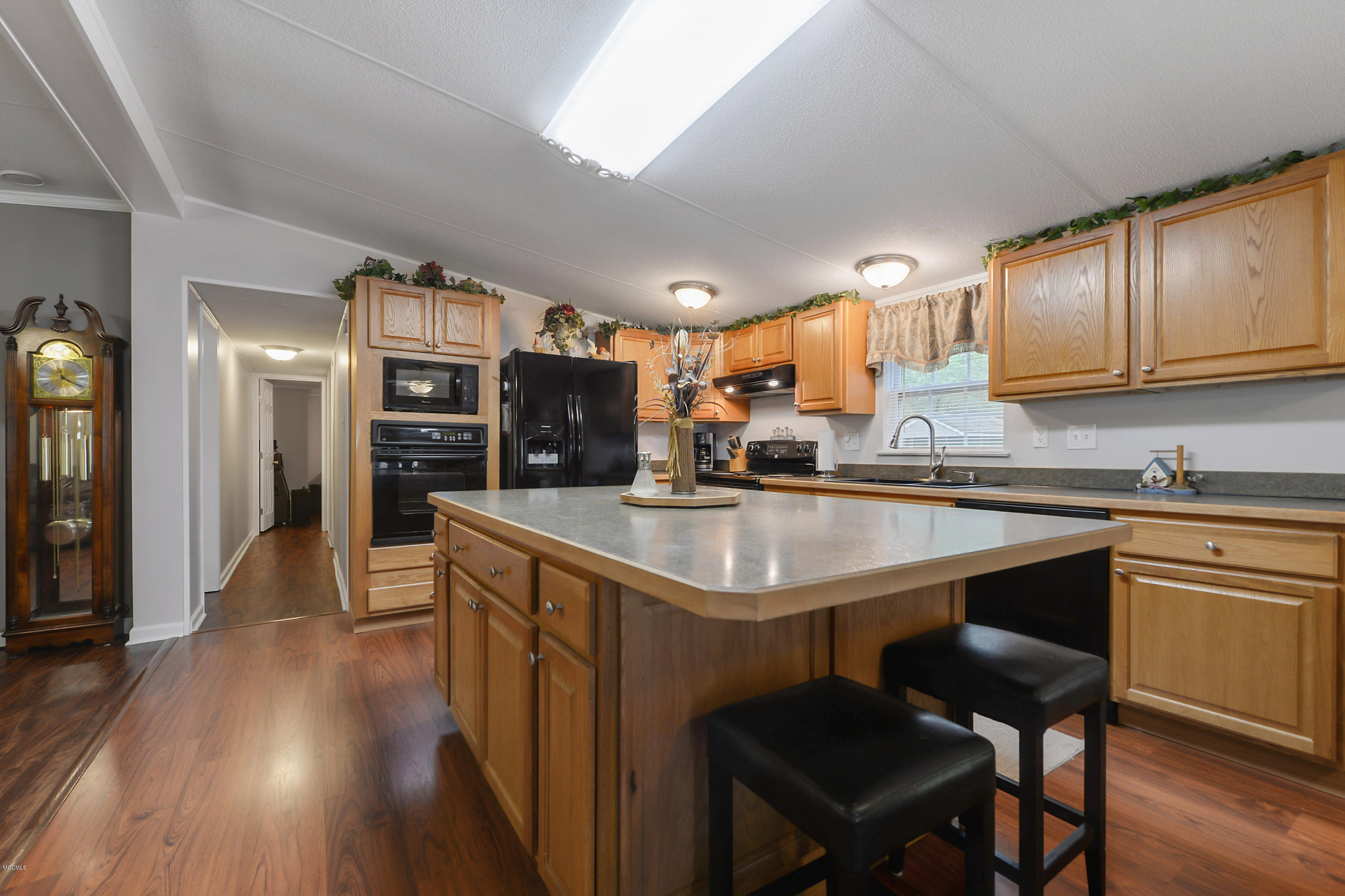 21173 Turan Road Saucier, MS 39574 - Photo 14 of 32 kitchen