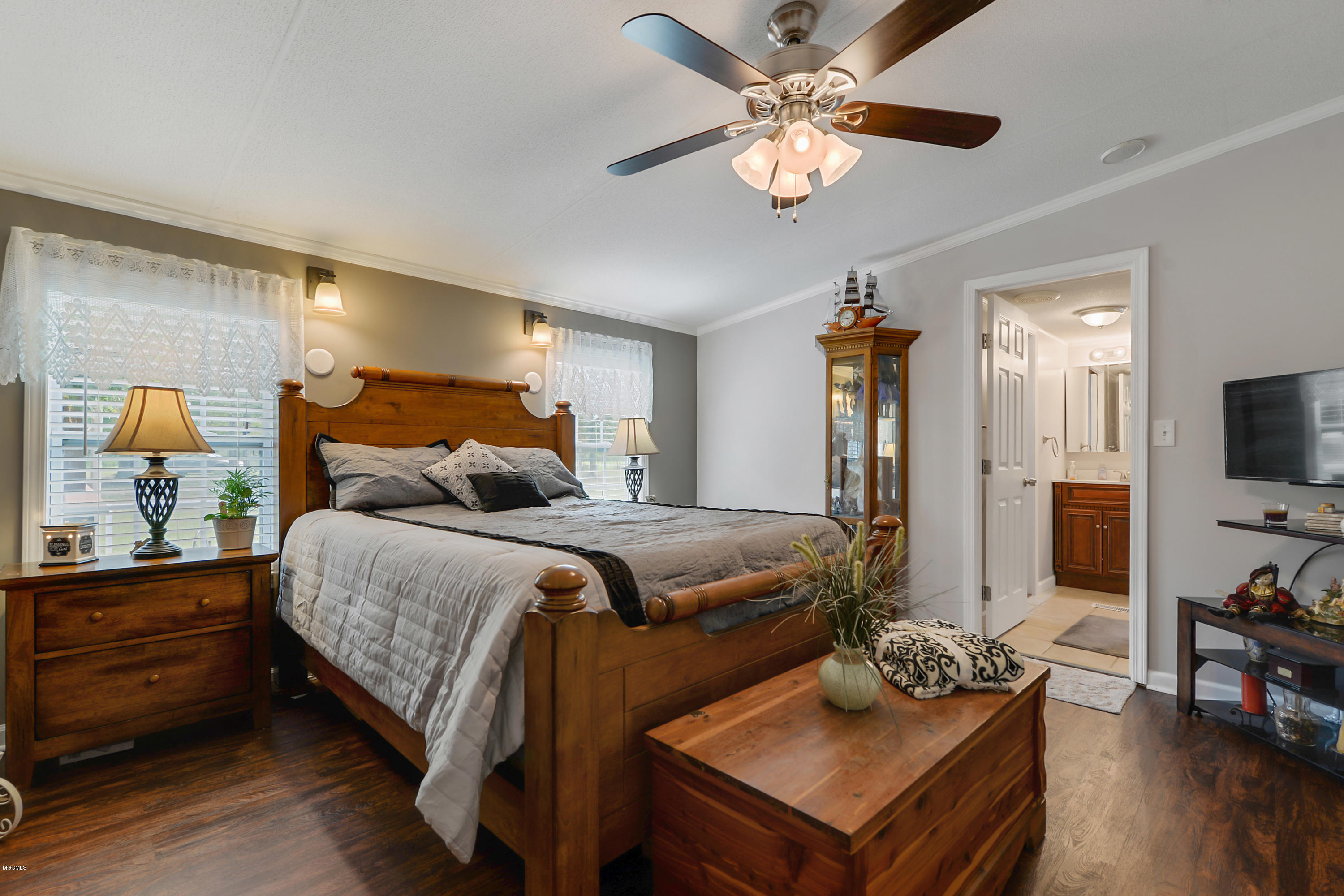 21173 Turan Road Saucier, MS 39574 - Photo 18 of 32 spacious master