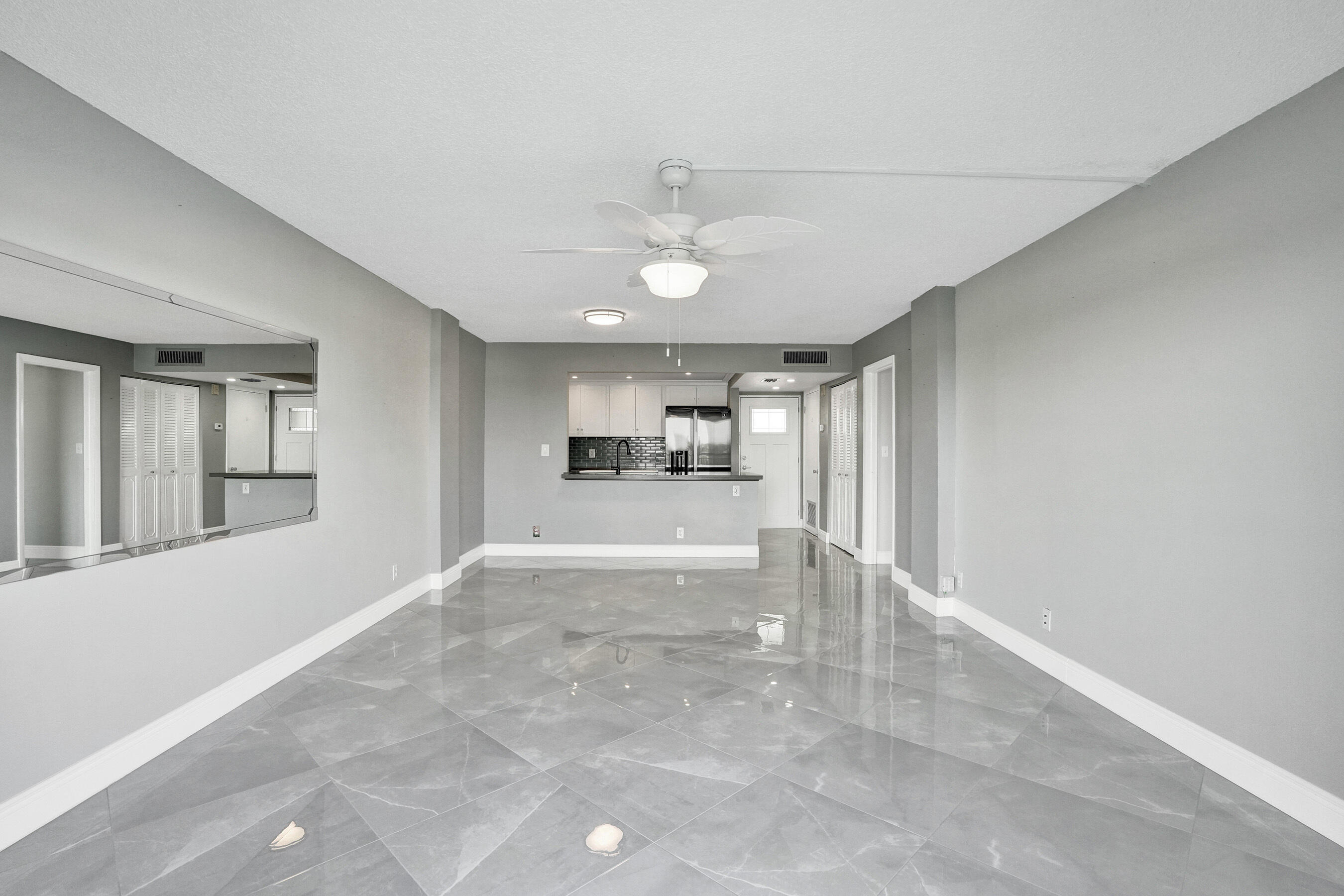 2611 North Riverside Drive, Unit 604 Pompano Beach, FL 33062 - Photo 19 of 72 DSC07830