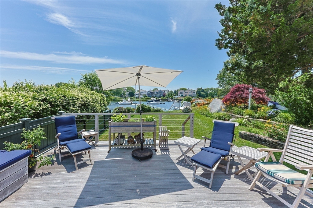 41 Hayward Road Barnstable, MA 02632 - Photo 7 of 42