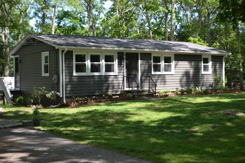 1050 Slocum Road North Kingstown, RI 02874 - Photo 2 of 26 High-end vinyl siding and all new windows installed October 2017