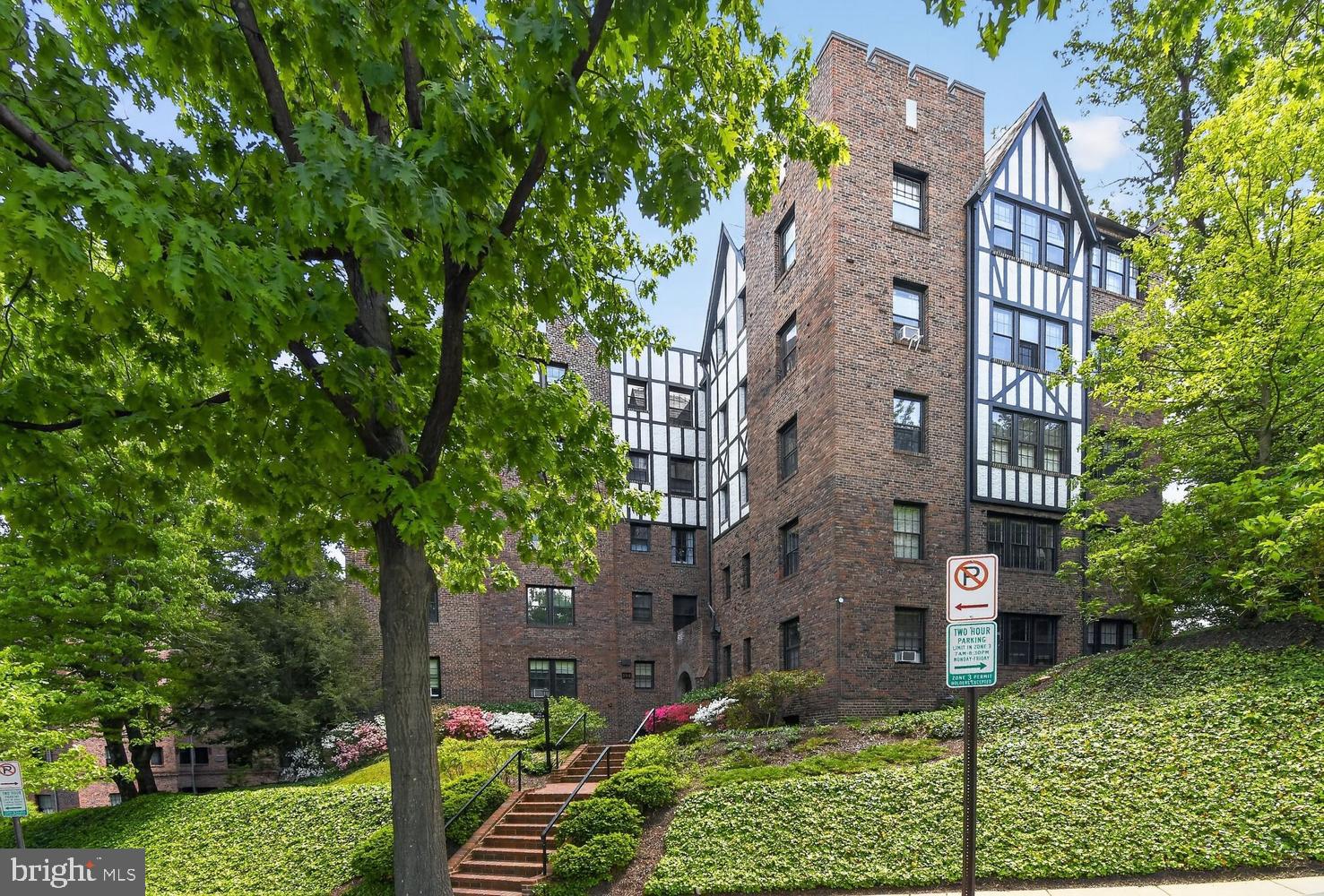 3016 Tilden Street Northwest, Unit 403 Washington, DC 20008 - Photo 25 of 28
