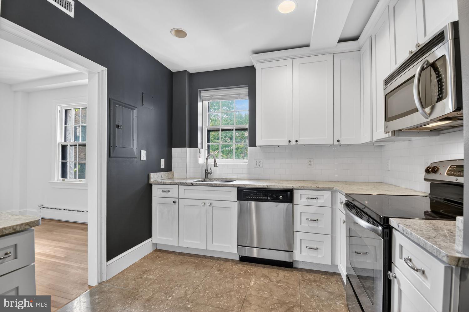 3016 Tilden Street Northwest, Unit 403 Washington, DC 20008 - Photo 9 of 28