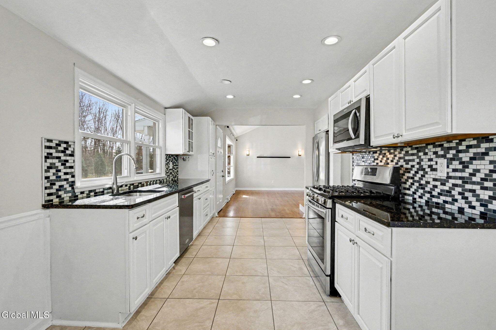 54 Forts Ferry Road Colonie, NY 12110 - Photo 12 of 35 26-web-or-mls-54-forts-ferry-rd