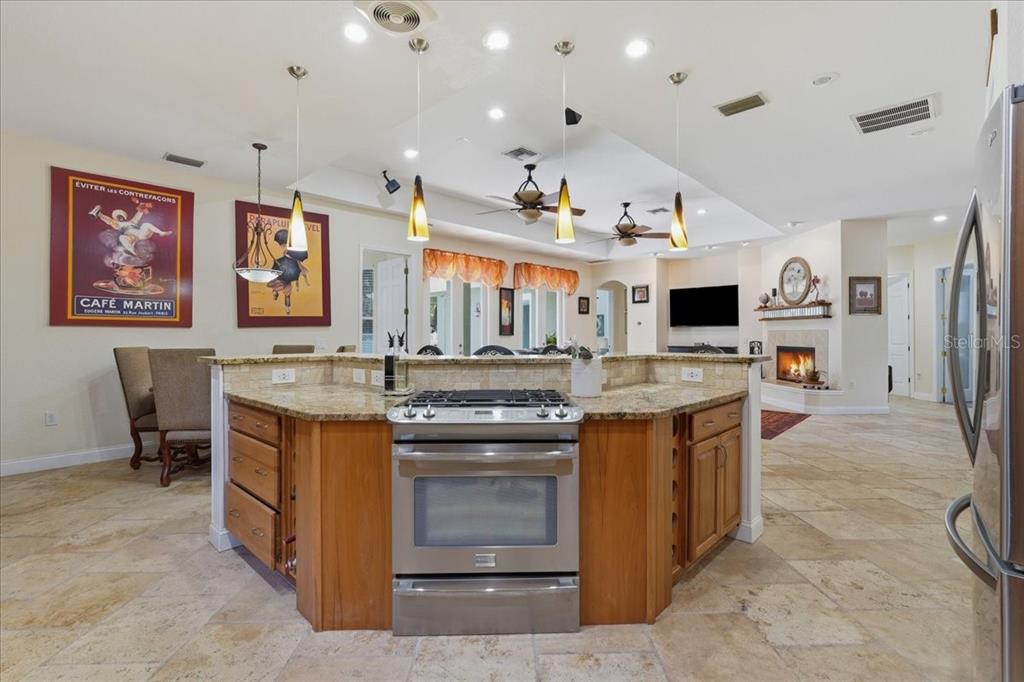 7014 Jones Road Odessa, FL 33556 - Photo 15 of 59