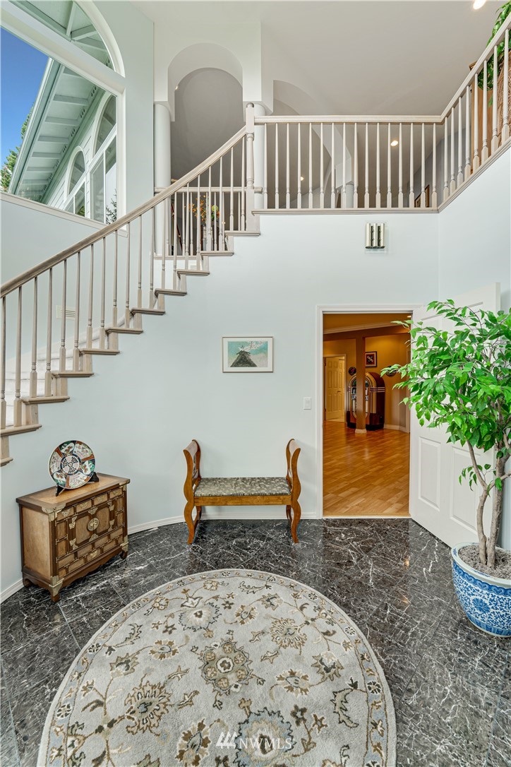 4191 Islander Way Anacortes, WA 98221 - Photo 35 of 40 a view of a livingroom with furniture and a living room