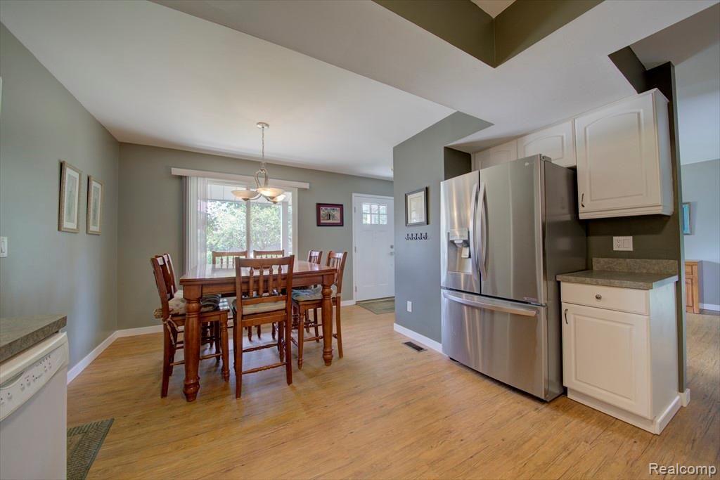 42816 Keystone Canton, MI 48187 - Photo 13 of 30 20190709-_MG_9699_700_701_702_703_704_705_Fusion-Interior.jpg