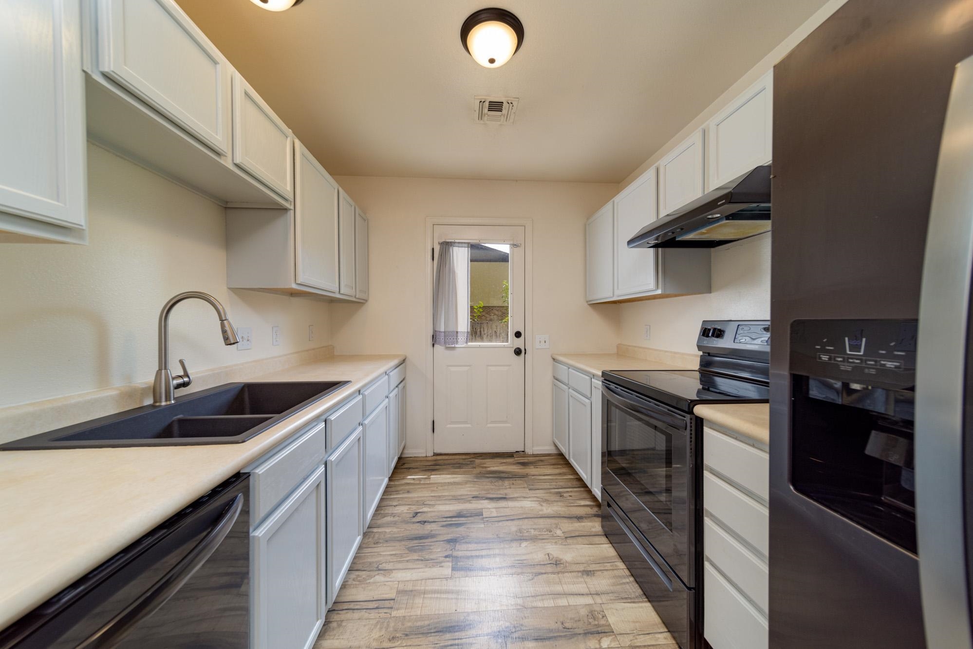535 30 Road, Unit E Grand Junction, CO 81504 - Photo 10 of 20 Gallery Image 10