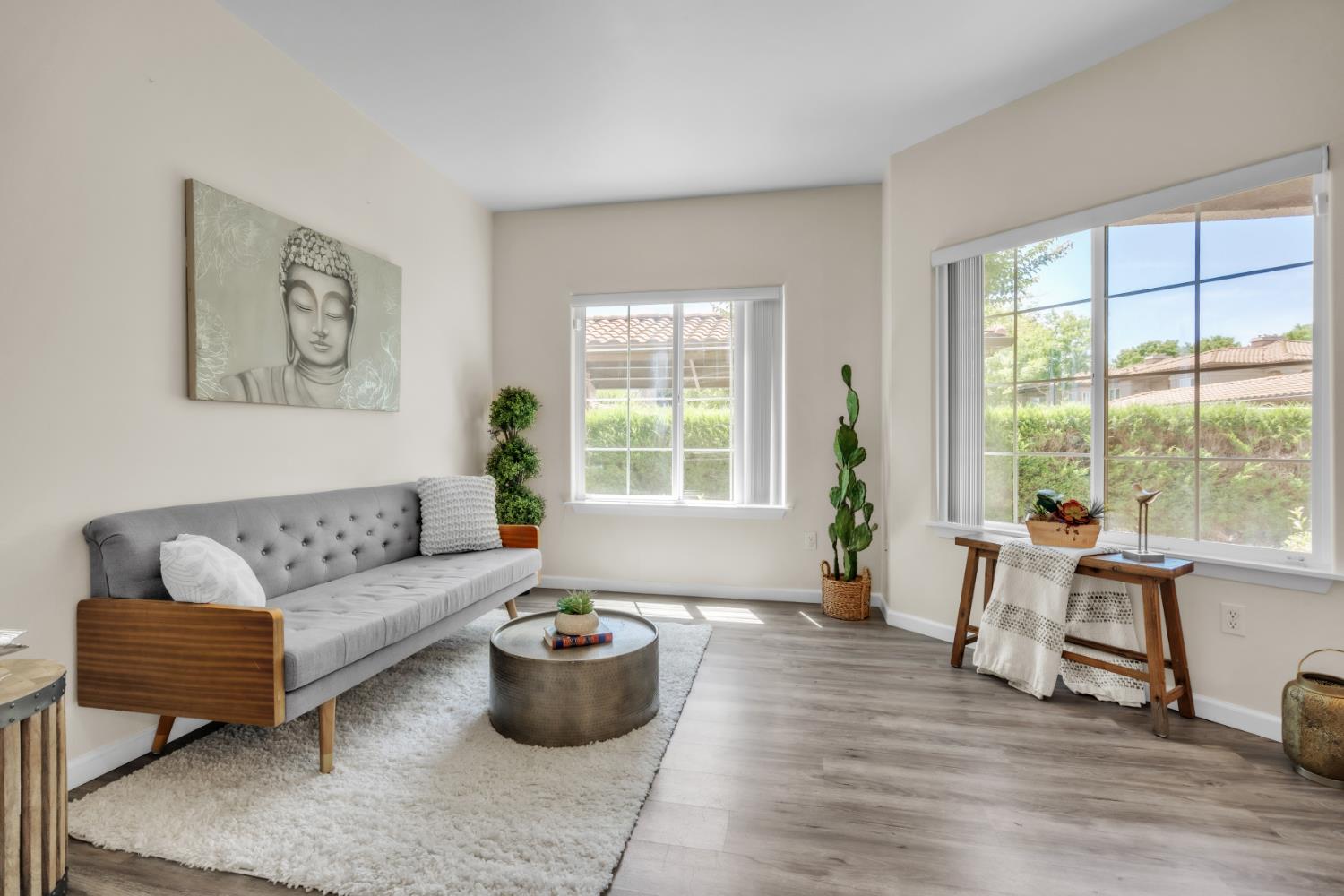 4200 East Commerce Way, Unit 1611 Sacramento, CA 95834 - Photo 5 of 39 a living room with furniture and a large window