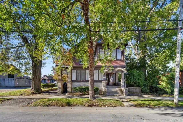 $329,998 | 964 State Street, Schenectady, NY 12307