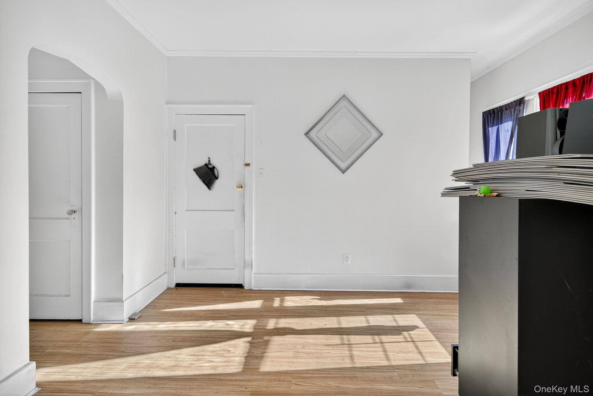 964 State Street Schenectady, NY 12307 - Photo 16 of 24