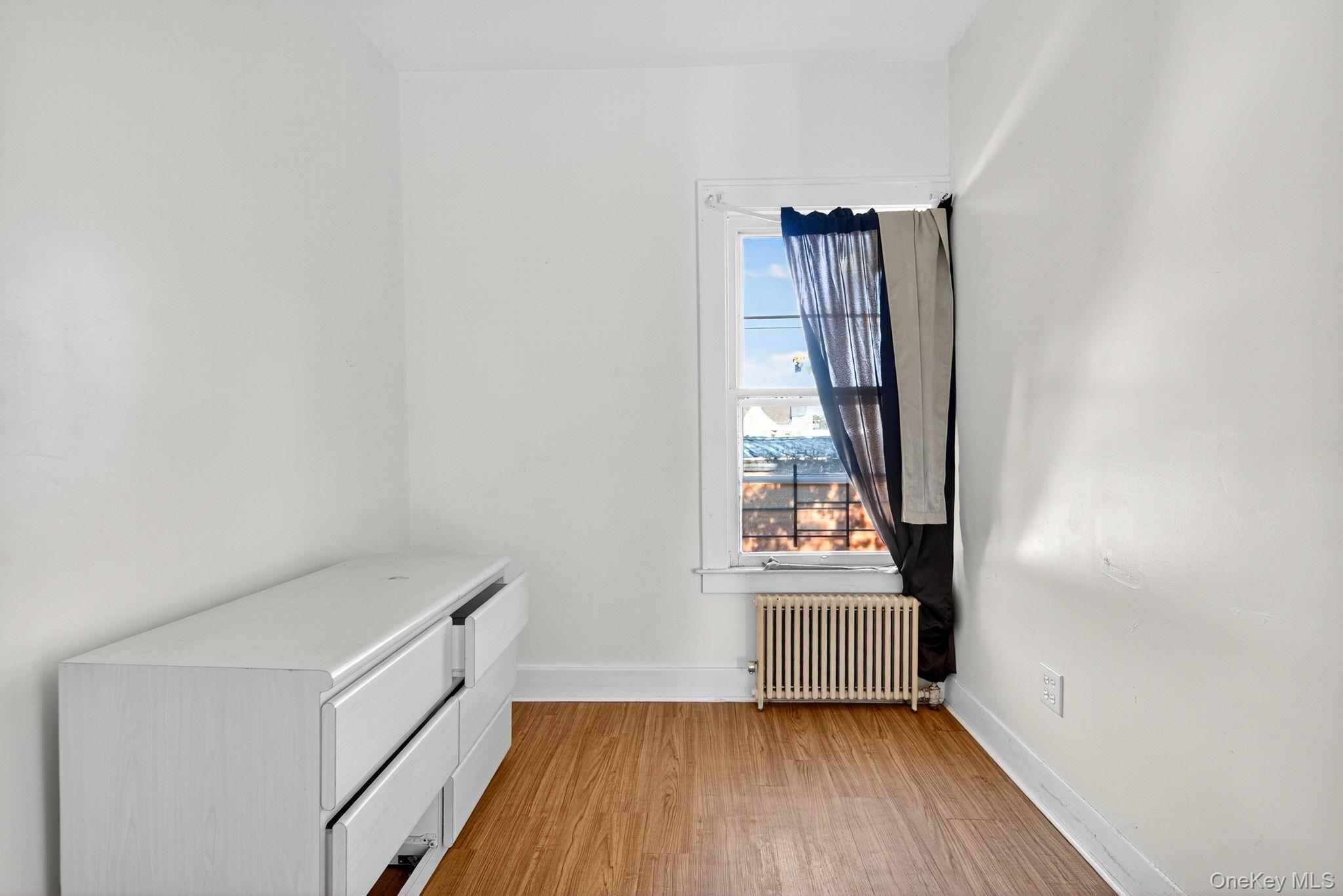 964 State Street Schenectady, NY 12307 - Photo 9 of 24